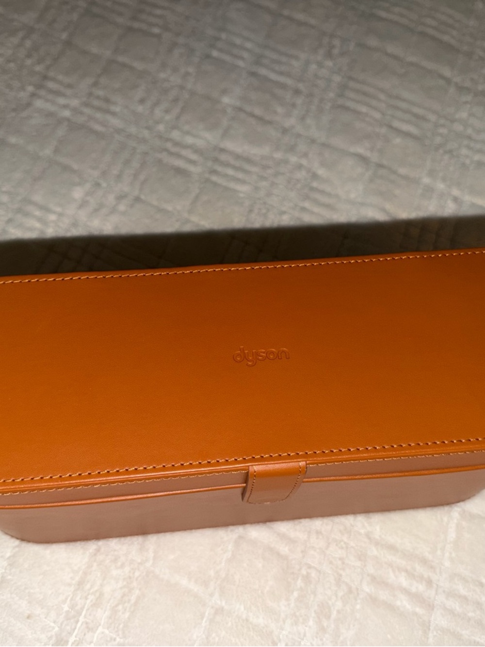 Dyson Cognac Leather-Look Travel Case - Picture 2 of 6
